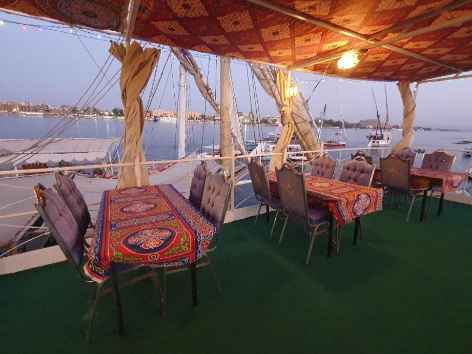 Moon Boat Hotel Luksor Exterior foto